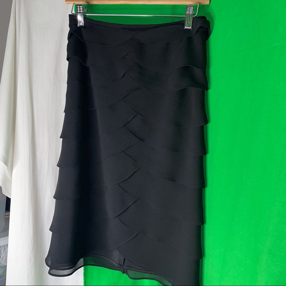 Dressbarn Plus size  20 Lined mermaid layer skirt